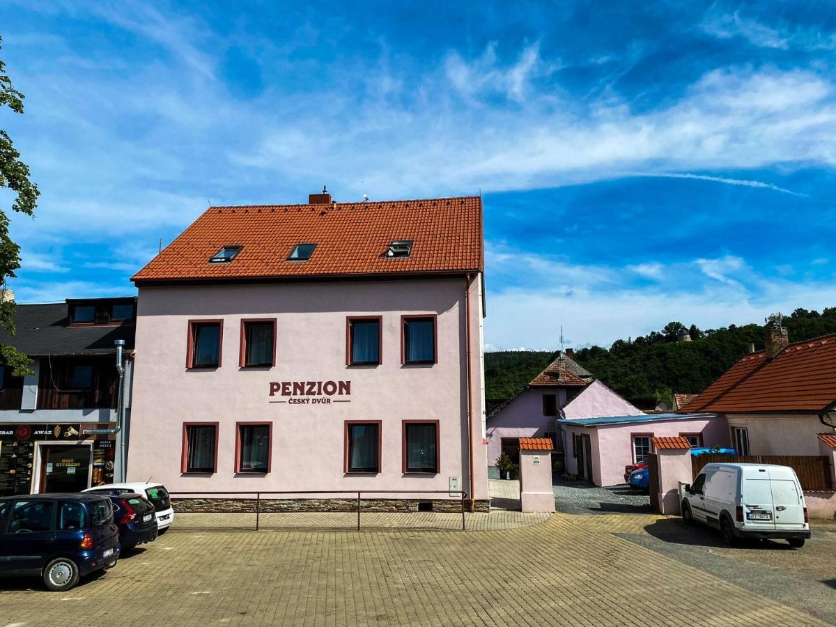 Penzion Cesky Dvur Stary Plzenec 外观 照片